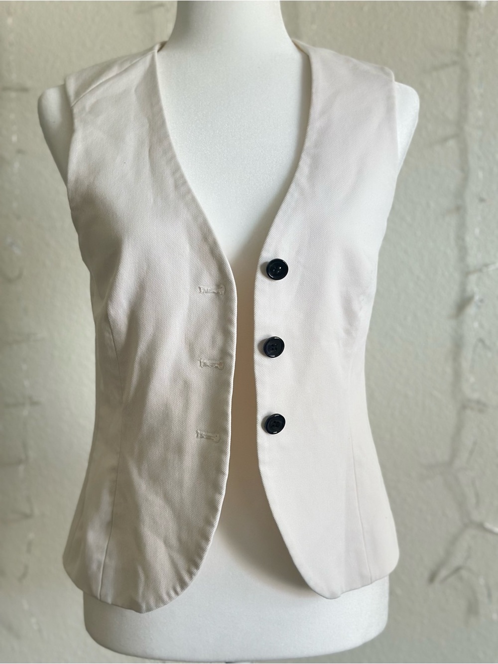 H&M Cream Sleeveless Tailored Vest with Black Buttons
